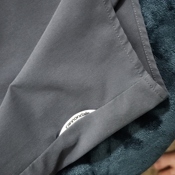Cannondale 2015 Shop Shirt Grey XL - Casual & Durable - Picture 2 of 4